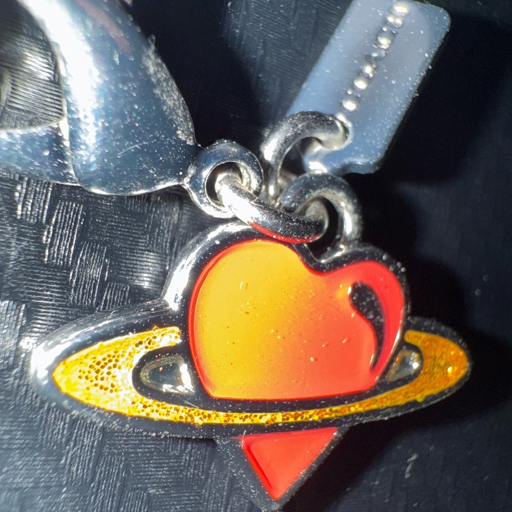 Coach Heart Charm NWOT - Picture 2 of 2